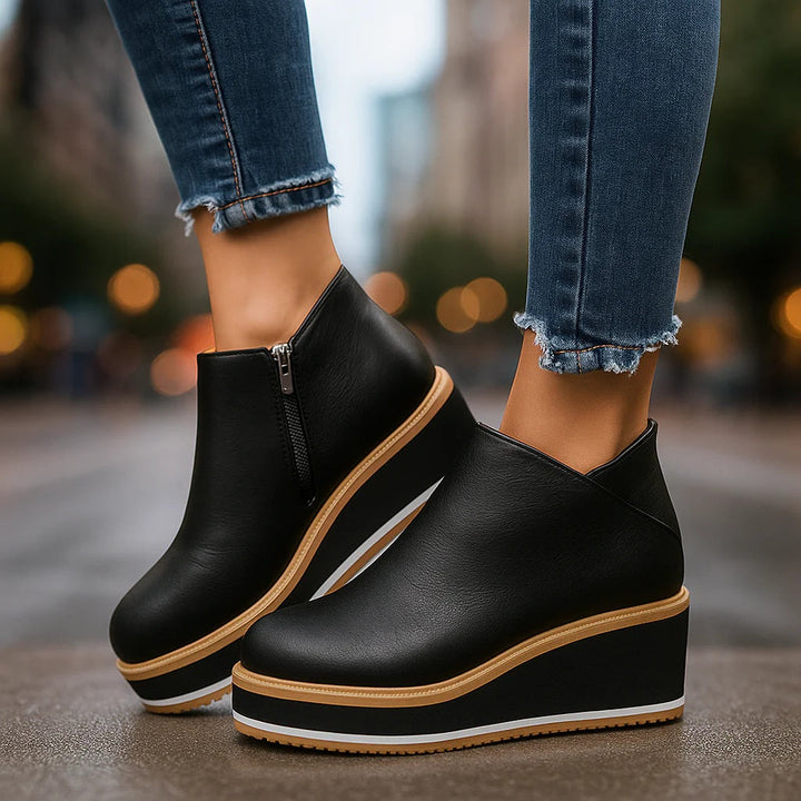 Clotilde - Softtouch-Keilstiefeletten