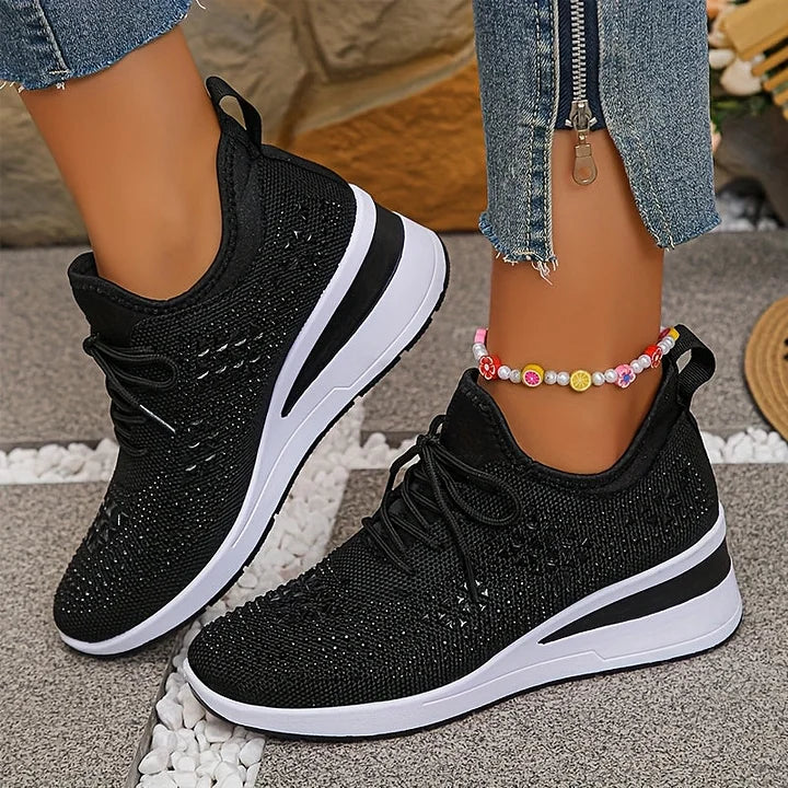 Lilia - strassbesetzter Keilsneaker